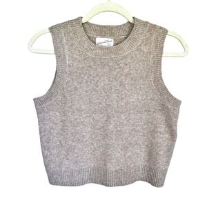 Universal Thread Small Oatmeal Beige Marled Knit Crew Neck Sweater Vest Academia